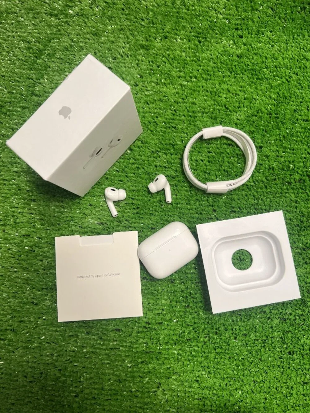 Apple AirPods 2nd Gen – Original, Clear Sound, Fast Auto‑Pairing